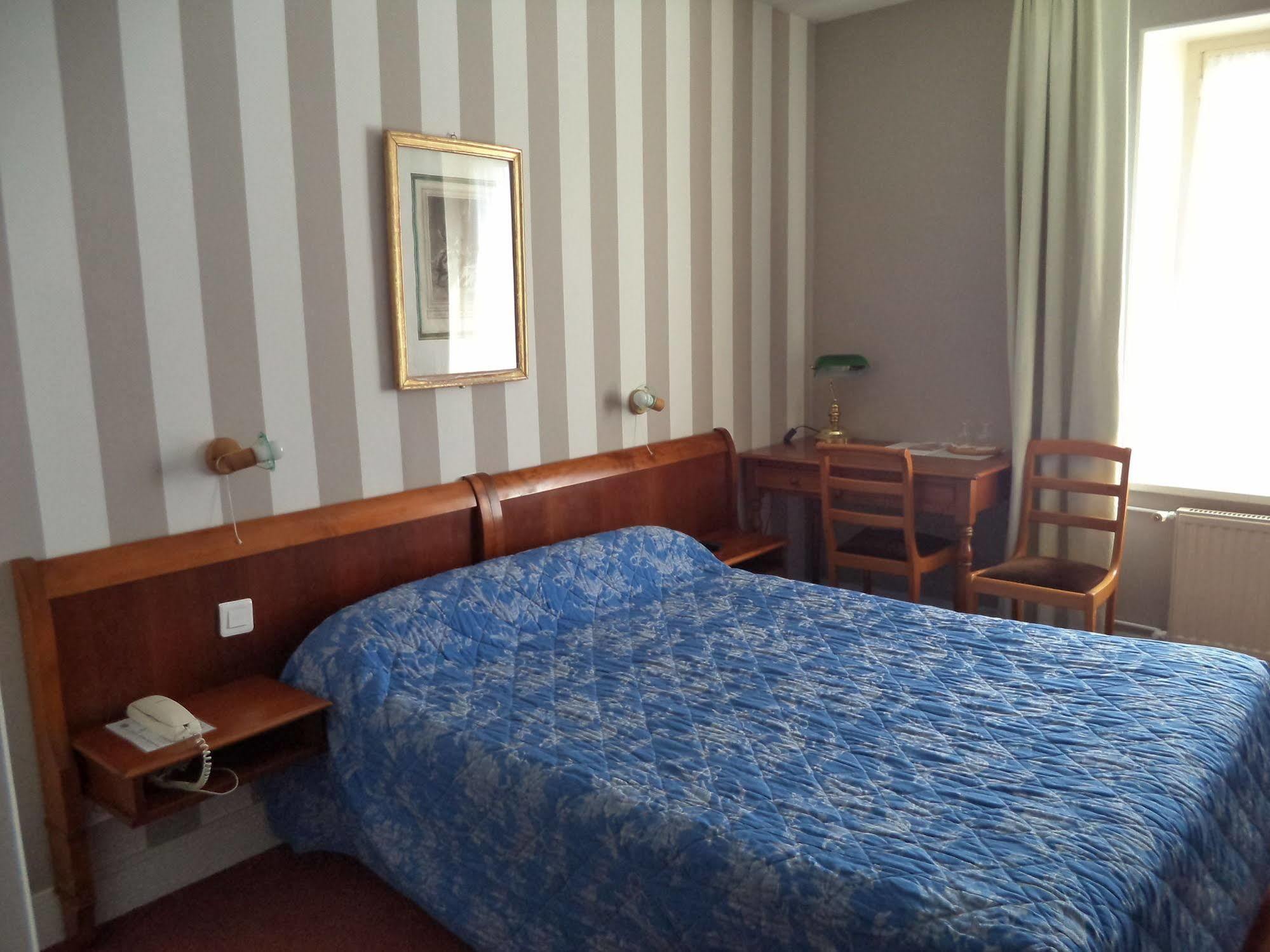 Cit'Hotel Avallon Vauban Eksteriør bilde